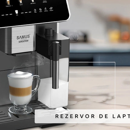 Espressor Samus Sensation, 9 bauturi automate, 15 bari, Capacitate rasnita 300 g, 1350 W, Rezervor apa 1.5 litri, Rezervor lapte 300 ml, Sistem de curatare automata, Reglare grad macinare, Negru
