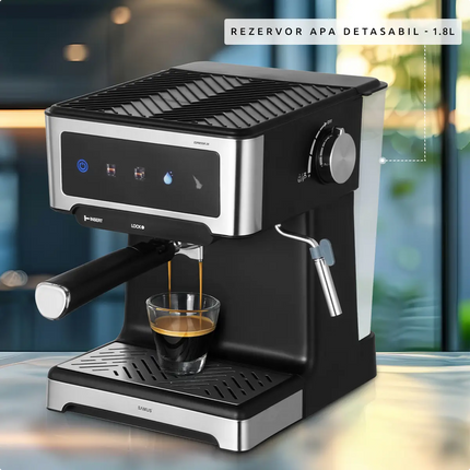 ESPRESSOR SAMUS ESPRESSIA 20, 20 BARI, PUTERE 1150 W, REZERVOR DE APA TRANSPARENT DETASABIL 1.8 LITRI, 3 OPTIUNI DISPONIBILE (1 CEASCA/2CESTI/APA CALDA), NEGRU Samus