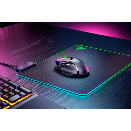 Mouse Razer Basilisk V3 X HyperSpeed, rezolutie 18000 DPI, iluminare RGB Chroma, senzor Razerâ„¢ 5G Advanced 18K DPI Optical Sensor, durata de viata baterie pana la 285 ore (hyperspeed), pana la 535 ore (bluetooth), negru